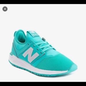 New Balance Two Four Seven Sneakers